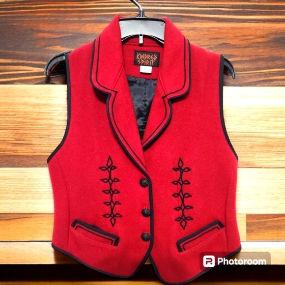 Kindred Spirit Tops - Vintage 1980's Rare and Unique Kindred Spirit Wool Vest